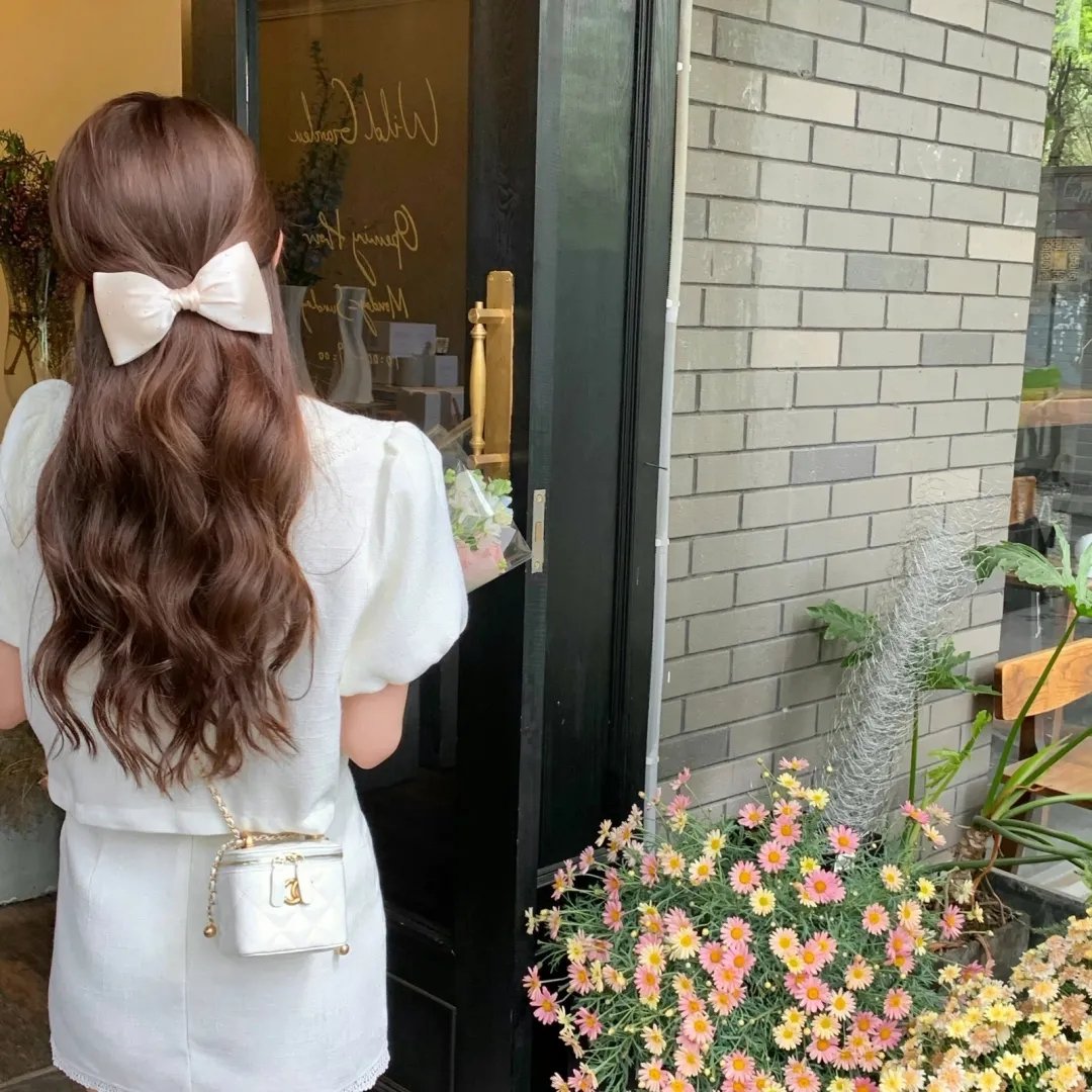 谁曾相思负缄默